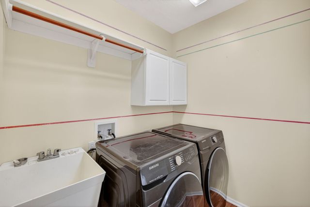 206 NW Springbrooke Court, Ankeny, IA 50023