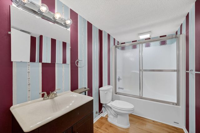 206 NW Springbrooke Court, Ankeny, IA 50023