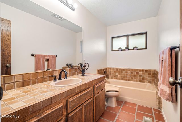 2238 W Avenue N4, Palmdale, CA 93551