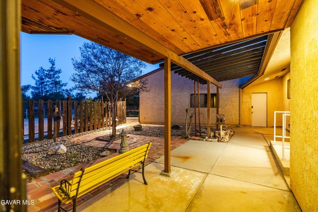 2238 W Avenue N4, Palmdale, CA 93551