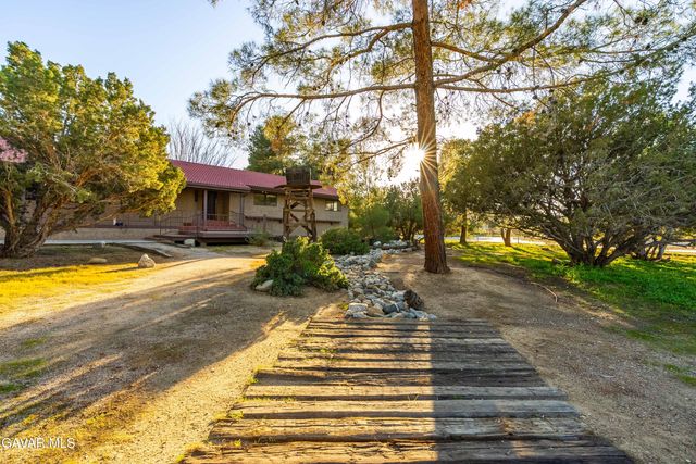 2238 W Avenue N4, Palmdale, CA 93551