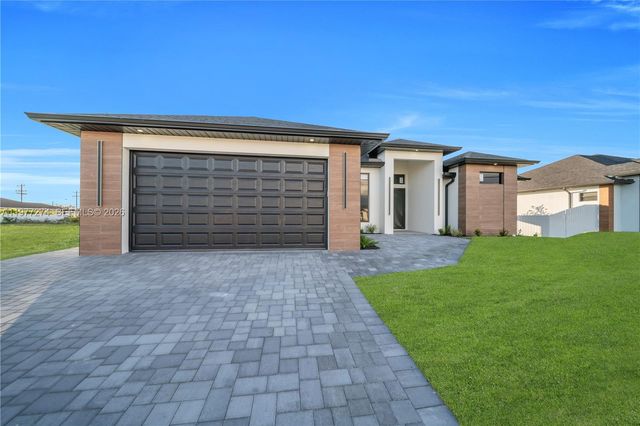 14 EL DORADO BLVD N, Cape Coral, FL 33993