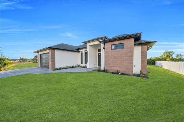 14 EL DORADO BLVD N, Cape Coral, FL 33993