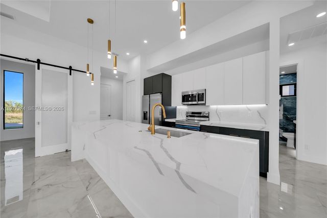 14 EL DORADO BLVD N, Cape Coral, FL 33993