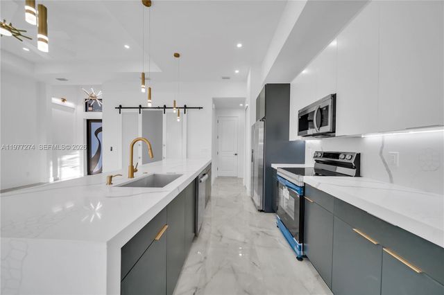 14 EL DORADO BLVD N, Cape Coral, FL 33993