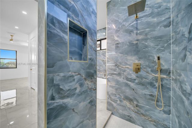 14 EL DORADO BLVD N, Cape Coral, FL 33993