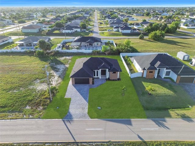 14 EL DORADO BLVD N, Cape Coral, FL 33993