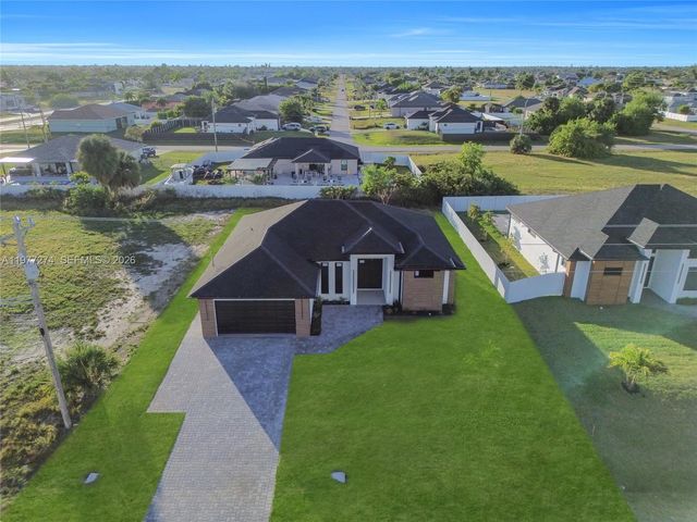 14 EL DORADO BLVD N, Cape Coral, FL 33993