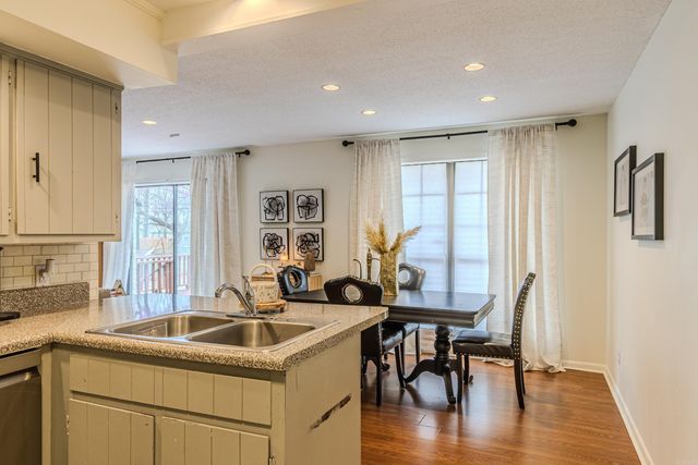 74 Sundale Circle, Paragould, AR 72450