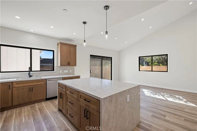 4208 New York Ave, La Crescenta, CA 91214