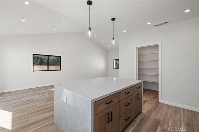4208 New York Ave, La Crescenta, CA 91214