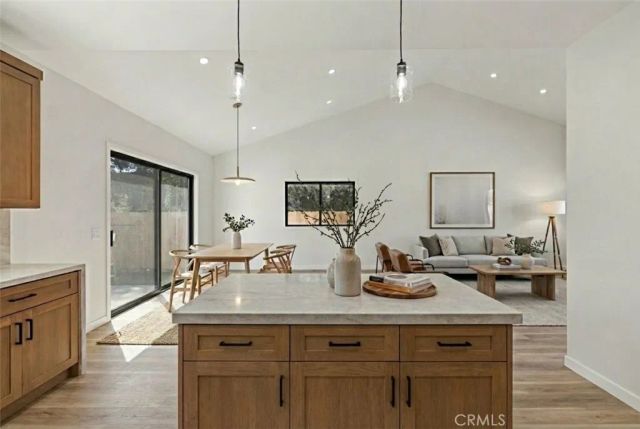 4208 New York Ave, La Crescenta, CA 91214