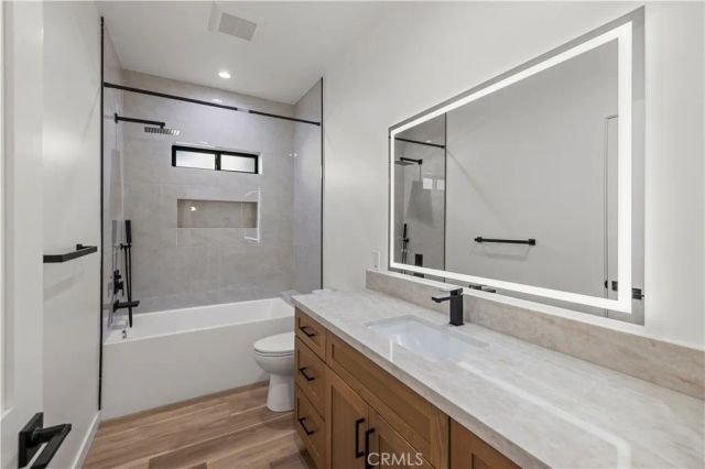 4208 New York Ave, La Crescenta, CA 91214