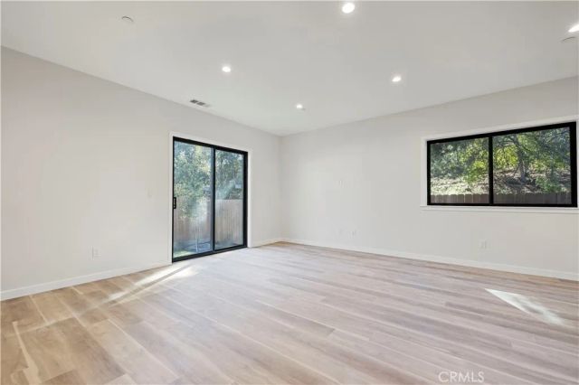 4208 New York Ave, La Crescenta, CA 91214