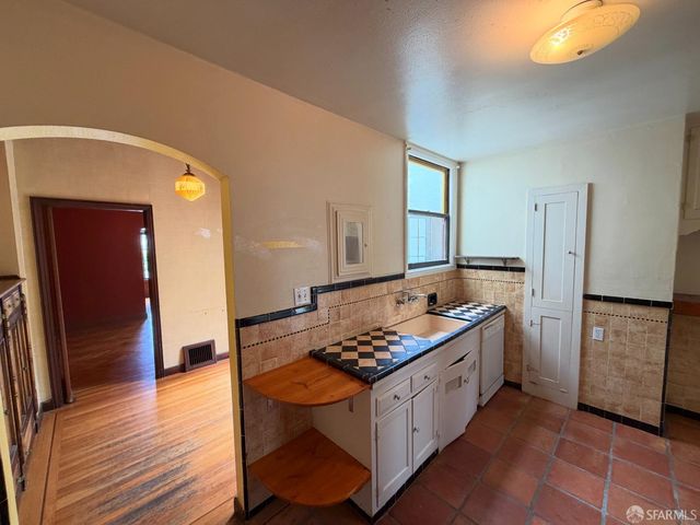 1553 35th Avenue, San Francisco, CA 94122