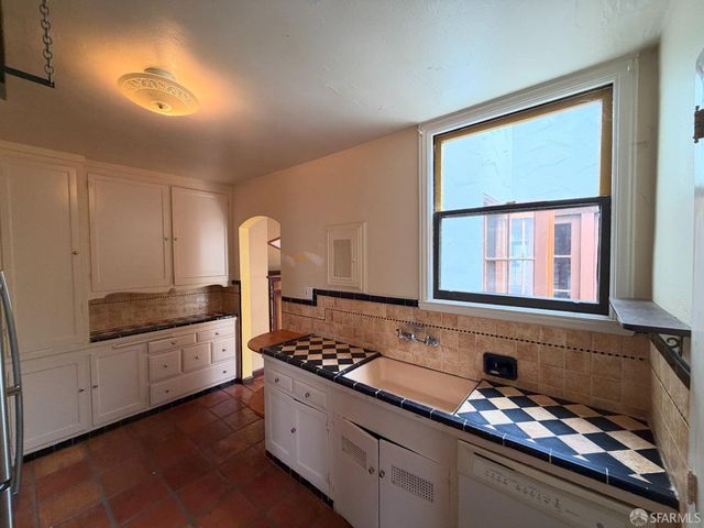 1553 35th Avenue, San Francisco, CA 94122