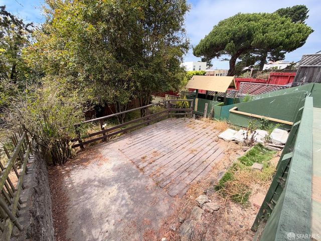 1553 35th Avenue, San Francisco, CA 94122