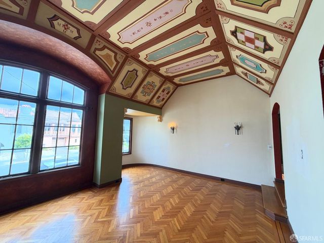 1553 35th Avenue, San Francisco, CA 94122