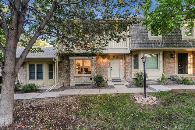 7719 S Cove Circle, Centennial, CO 80122