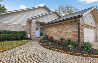 8783 NATURE VIEW Lane W, Jacksonville, FL 32217