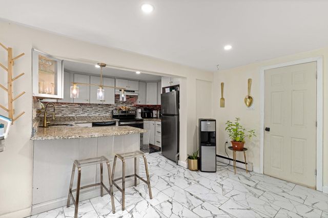 6 palmer Avenue, Plaistow, NH 03865