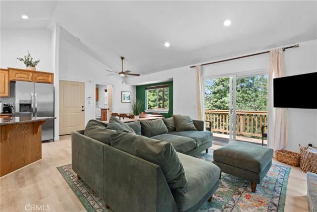 26510 Placer Lane, Lake Arrowhead, CA 92352