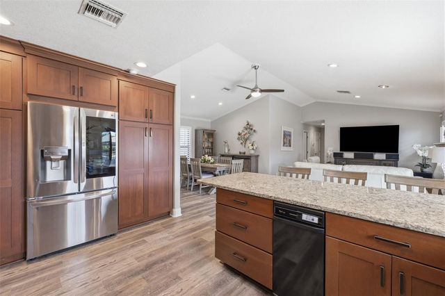 176 MAPLE AVENUE, Palm Harbor, FL 34684