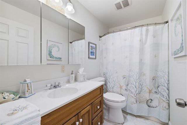 176 MAPLE AVENUE, Palm Harbor, FL 34684