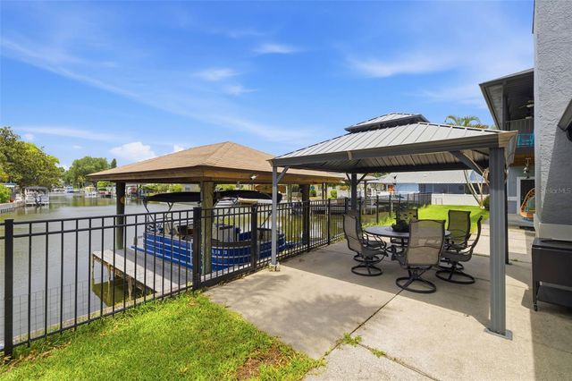 176 MAPLE AVENUE, Palm Harbor, FL 34684