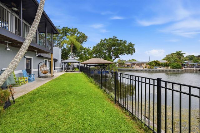176 MAPLE AVENUE, Palm Harbor, FL 34684
