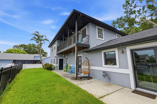 176 MAPLE AVENUE, Palm Harbor, FL 34684