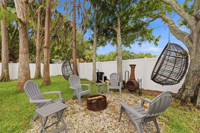 176 MAPLE AVENUE, Palm Harbor, FL 34684