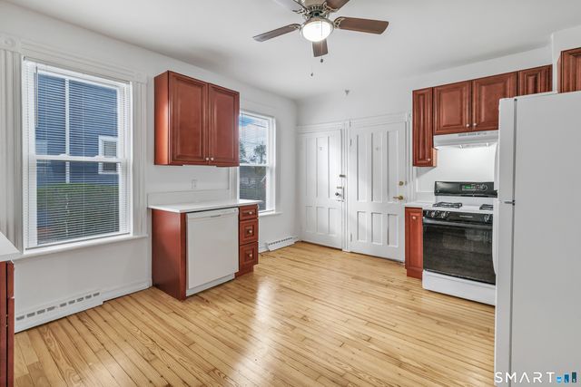 10 Huntington Avenue 1st Floor, Shelton, CT 06484