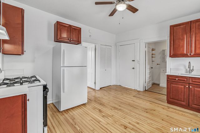 10 Huntington Avenue 1st Floor, Shelton, CT 06484