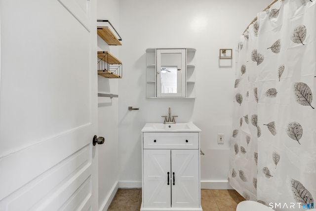 10 Huntington Avenue 1st Floor, Shelton, CT 06484