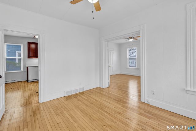 10 Huntington Avenue 1st Floor, Shelton, CT 06484