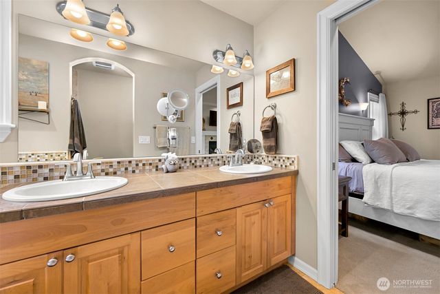 4 Indian Ridge Court, Bellingham, WA 98229