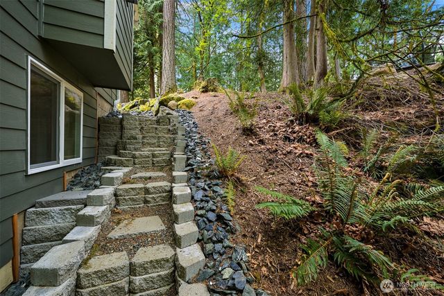 4 Indian Ridge Court, Bellingham, WA 98229