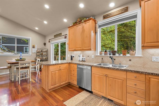 4 Indian Ridge Court, Bellingham, WA 98229