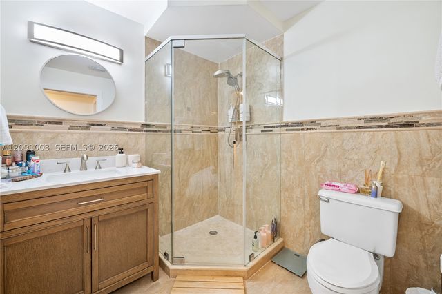 323 Navarre Ave 101, Coral Gables, FL 33134