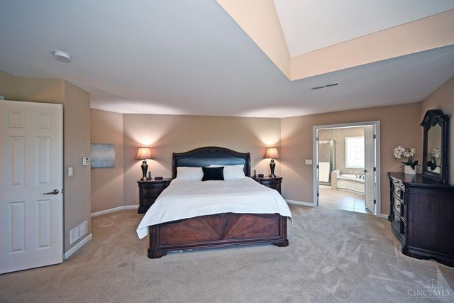 3822 Clear Creek Court, Deerfield Twp., OH 45040
