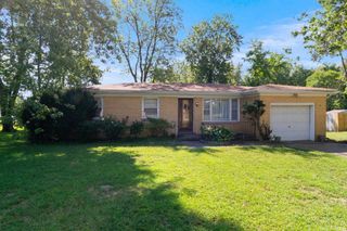 2625 Ashwood Avenue, Evansville, IN 47711