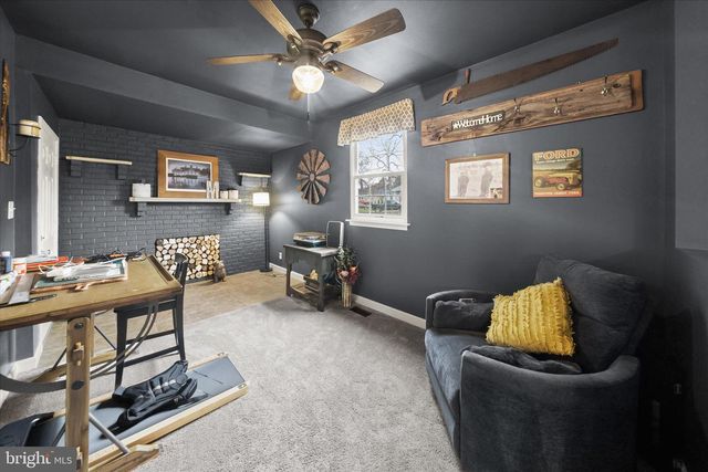 7905 E RIVERSIDE DR, Pasadena, MD 21122