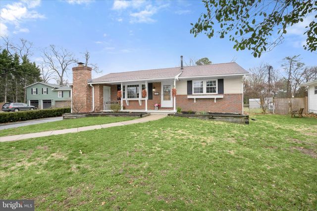 7905 E RIVERSIDE DR, Pasadena, MD 21122