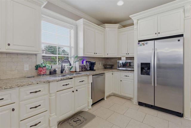 2685 Newberry Station Drive, Lake Charles, LA 70611