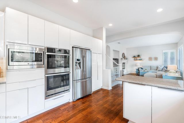 196 Via Rebecca, Newbury Park, CA 91320