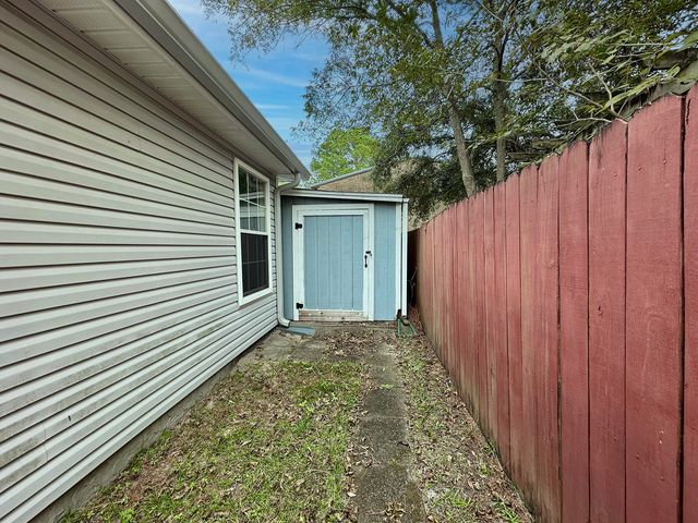 1137 Jeni Mae Court, Fort Walton Beach, FL 32547