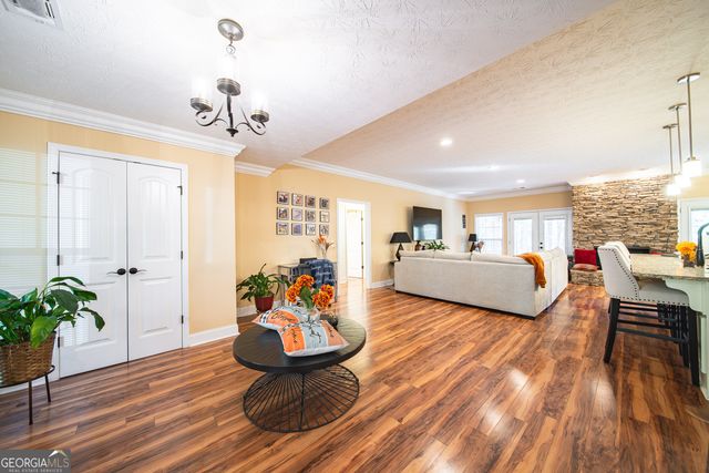 44 Viburnum Way, Pine Mountain, GA 31822