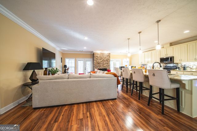 44 Viburnum Way, Pine Mountain, GA 31822