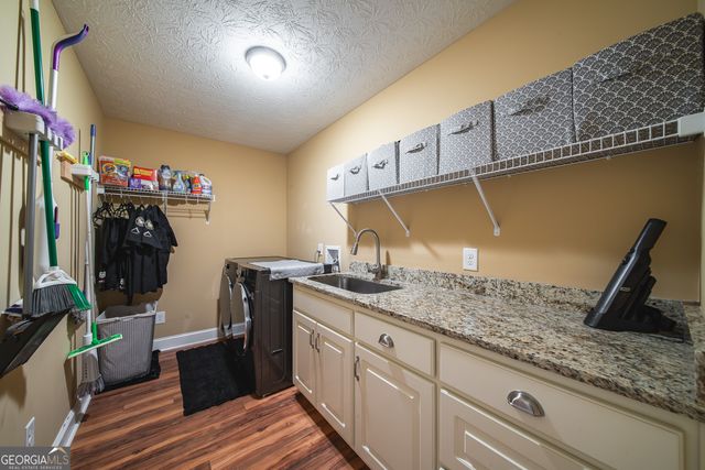 44 Viburnum Way, Pine Mountain, GA 31822